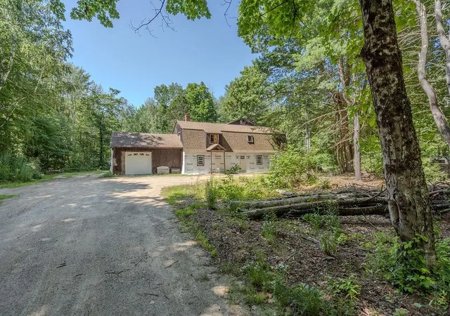 Photo 2 of Multi family home for sale at 385 Province Rd, Strafford, NH 03884 | MLS# 5102157 | Listing updated on 2026-08-20