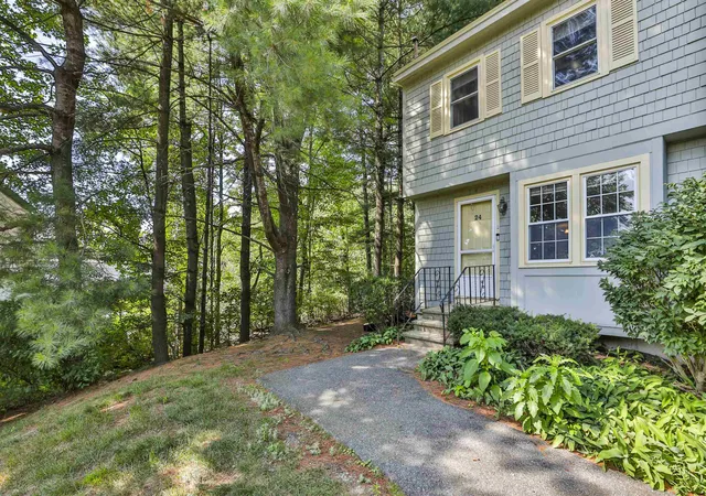 1st image of 24 Gunstock Rdg, Merrimack, NH 03054 | MLS# 5102175
