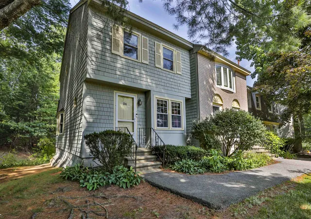 2nd image of 24 Gunstock Rdg, Merrimack, NH 03054 | MLS# 5102175