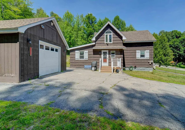 2nd image of 99 Wentworth Ave, Berlin, NH 03570 | MLS# 5102177
