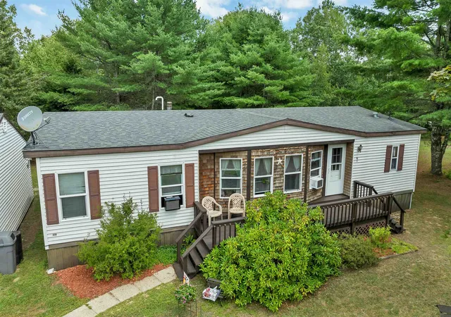 2nd image of 61 Eagles Wy, Alton, NH 03809 | MLS# 5102192