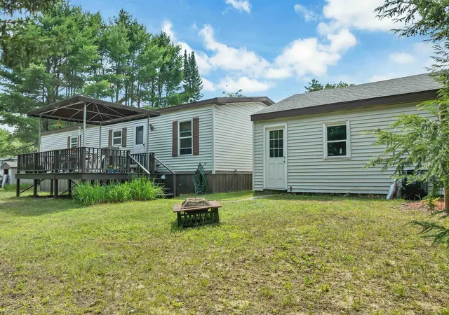 Photo 3 of Manufactured home for sale at 61 Eagles Wy, Alton, NH 03809 | MLS# 5102192 | Listing updated on 2026-09-15