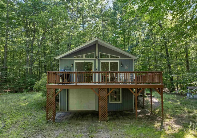 Photo 1 of Sale Pending at 86 Heatherwood Dr, Moultonborough, NH 03254 | MLS# 5102196 | Listing updated on 2026-09-02