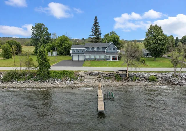 Photo 2 of Single family home for sale at 2551 W Shore Rd, Isle La Motte, VT 05463 | MLS# 5102210 | Listing updated on 2026-08-31