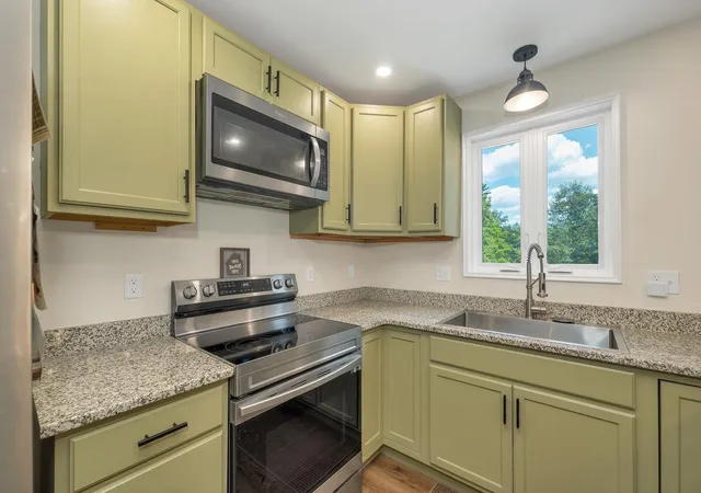 Photo 4 of Single family home for sale at 24 Brackett Rd, New Durham, NH 03855 | MLS# 5102220 | Listing updated on 2026-08-19