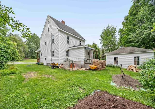 Photo 3 of Single family home for sale at 101 Washington St, Northfield, VT 05663 | MLS# 5102221 | Listing updated on 2026-07-29
