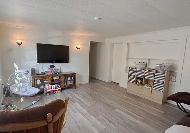 Photo 4 of Manufactured home for sale at 16 Sumac St, Exeter, NH 03833 | MLS# 5102252 | Listing updated on 2026-08-02