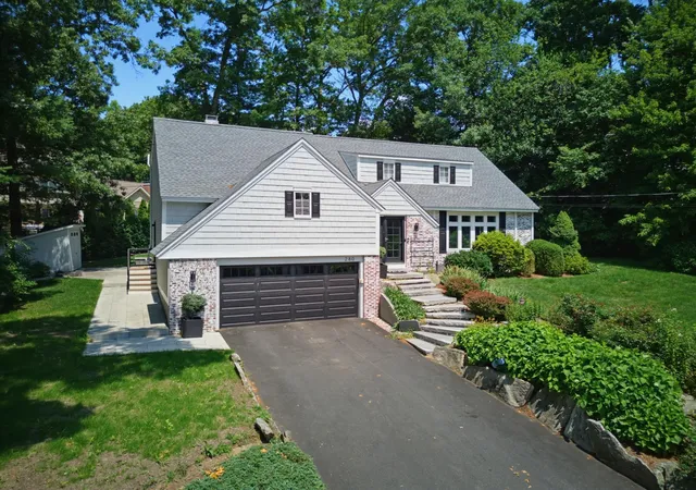 2nd image of 280 Kearney St, Manchester, NH 03104 | MLS# 5102262