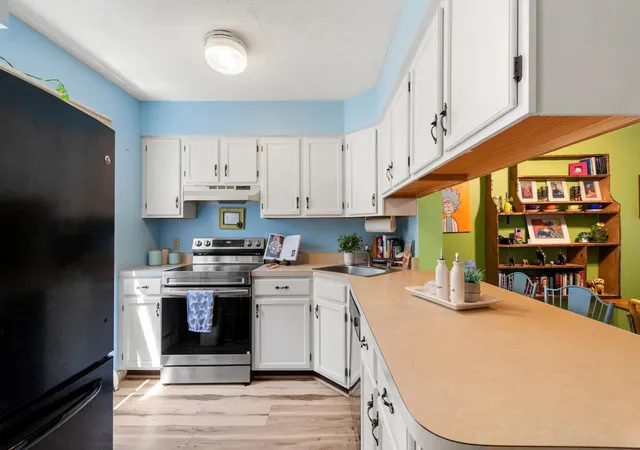 Photo 3 of Sale Pending at 116 River Bend Ln #2, Colchester, VT 05446 | MLS# 5102263 | Listing updated on 2026-09-13