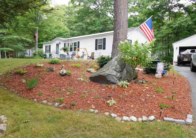 Photo 3 of Manufactured home for sale at 10 Harvey Brook Rd, Wolfeboro, NH 03894 | MLS# 5102271 | Listing updated on 2026-09-04
