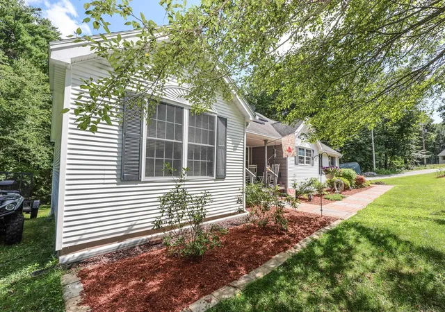 2nd image of 86 Annand Dr, Milford, NH 03055 | MLS# 5102273