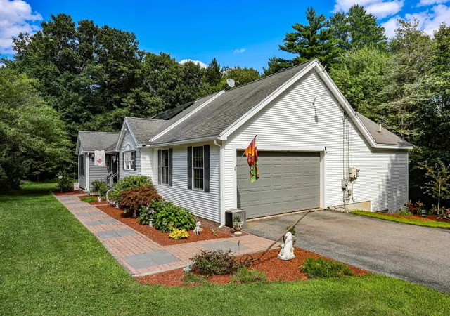 3rd image of 86 Annand Dr, Milford, NH 03055 | MLS# 5102273