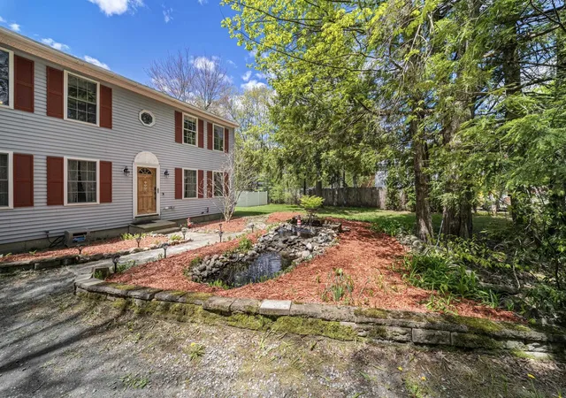 Photo 3 of Single family home for sale at 38 Orchard View Dr, Wilton, NH 03086 | MLS# 5102276 | Listing updated on 2026-09-20