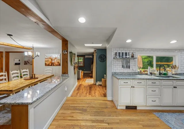 Photo 4 of Single family home for sale at 273 Main St, Danville, NH 03819 | MLS# 5102289 | Listing updated on 2026-08-04