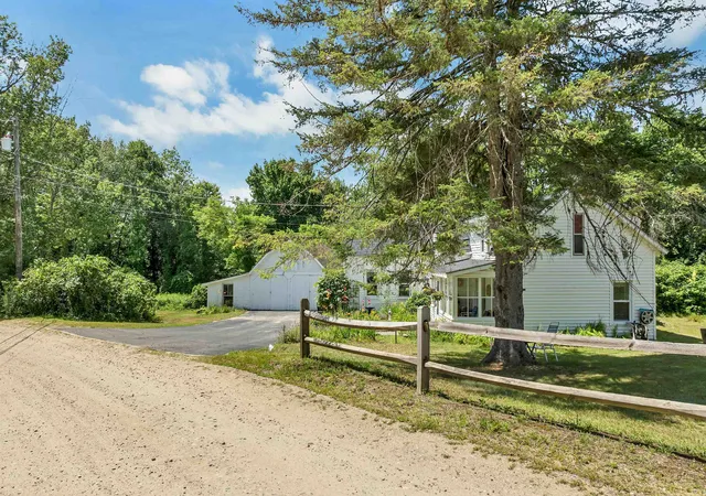 2nd image of 11 Lepage Rd, Franklin, NH 03235 | MLS# 5102311