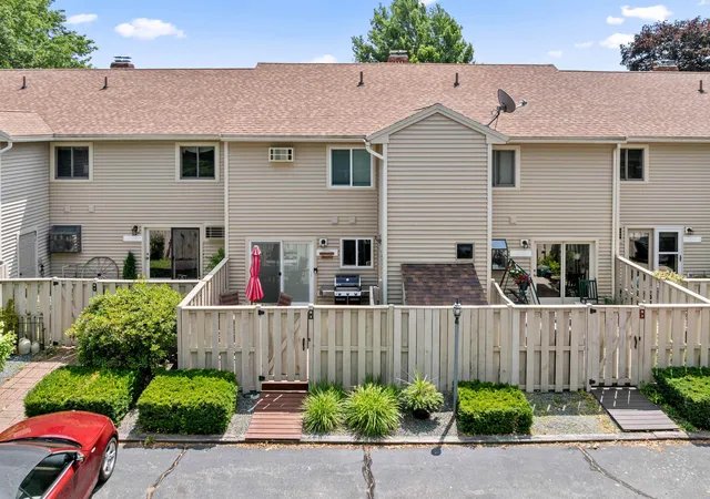 2nd image of 336 Intervale Rd #B4, Gilford, NH 03249 | MLS# 5102319