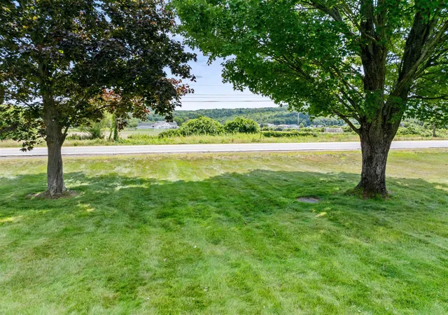 3rd image of 336 Intervale Rd #B4, Gilford, NH 03249 | MLS# 5102319