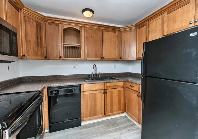 Photo 3 of Condo for sale at 58 Branch Turnpike #A22 (Unit 69), Concord, NH 03301 | MLS# 5102329 | Listing updated on 2026-09-13