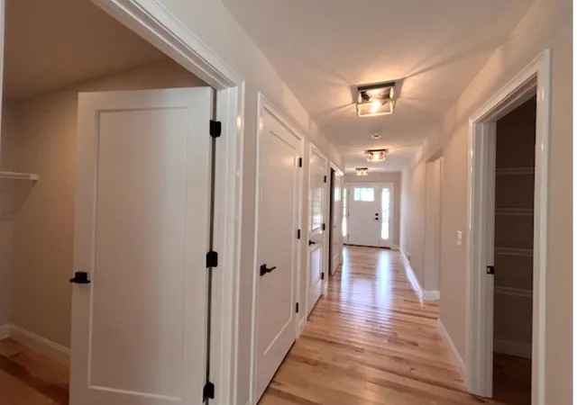 4th image of 44 Edgewater Dr, Brentwood, NH 03833 | MLS# 5102339