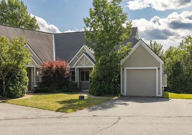 1st image of 33 Wintercroft Cir #5, Grantham, NH 03753 | MLS# 5102358