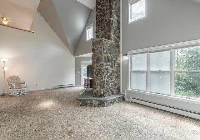 5th image of 33 Wintercroft Cir #5, Grantham, NH 03753 | MLS# 5102358