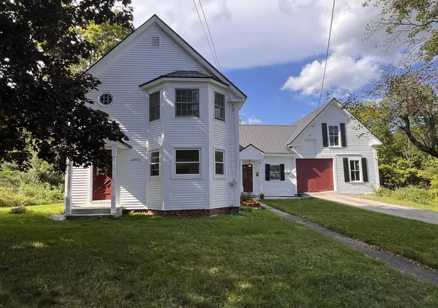 2nd image of 17 West St, Antrim, NH 03440 | MLS# 5102359