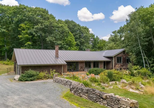 Photo 1 of Single family home for sale at 53 Elkins Rd, Wilmot, NH 03287 | MLS# 5102383 | Listing updated on 2026-08-29