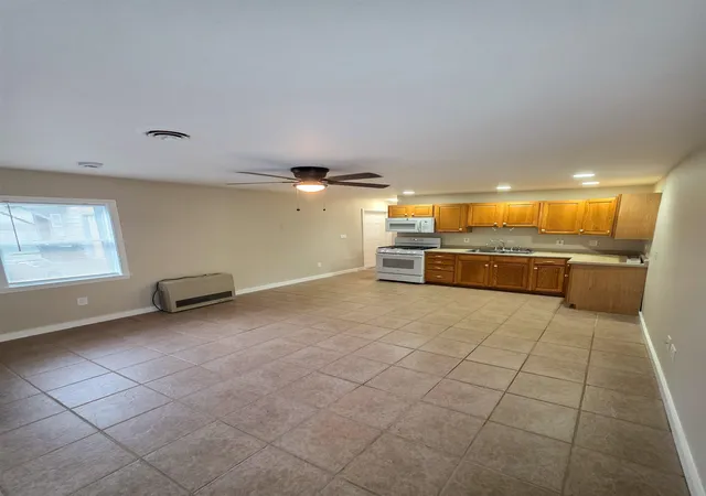 Photo 3 of Single family home for sale at 52 Jarvis St, Windsor, VT 05089 | MLS# 5102391 | Listing updated on 2026-07-31