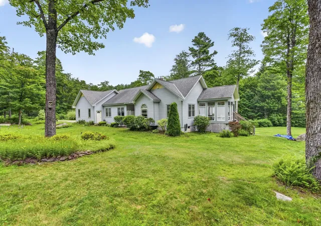 2nd image of 141 Tarbox Rd, Stoddard, NH 03464 | MLS# 5102396