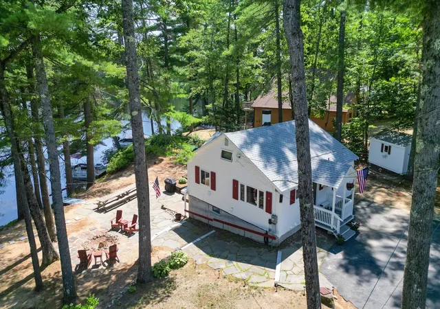 Photo 2 of Single family home for sale at 554 Mudgett Rd, Center Conway, NH 03813 | MLS# 5102413 | Listing updated on 2026-09-02