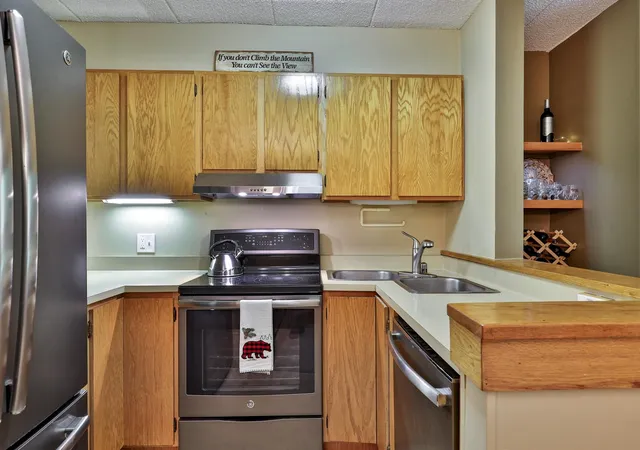 Photo 3 of Condo for sale at 203 Old Mill Rd #5, Killington, VT 05751 | MLS# 5102418 | Listing updated on 2026-09-09