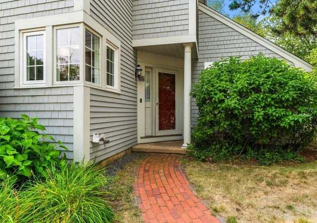 2nd image of 11 Golf View Dr #B, Laconia, NH 03246 | MLS# 5102420
