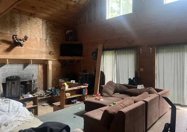 Photo 3 of Single family home for sale at 207 Sycamore Rd, Woodford, VT 05201 | MLS# 5102427 | Listing updated on 2026-08-20