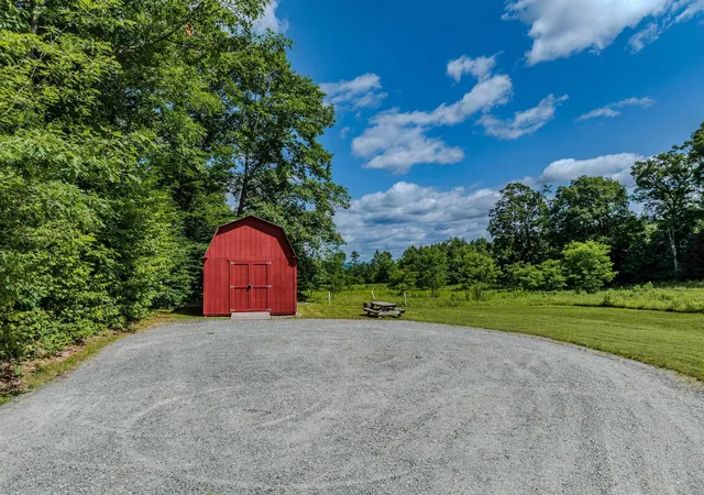 5th image of 438 Porter Rd, Bath, NH 03740 | MLS# 5102432