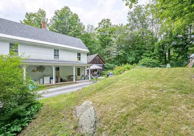 2nd image of 16 Francestown Rd, Bennington, NH 03442 | MLS# 5102441