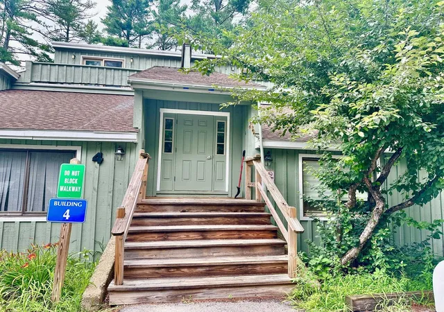 Photo 2 of Condo for sale at 4D The Seasons At Attitash Rd, Bartlett, NH 03812 | MLS# 5102452 | Listing updated on 2026-09-13