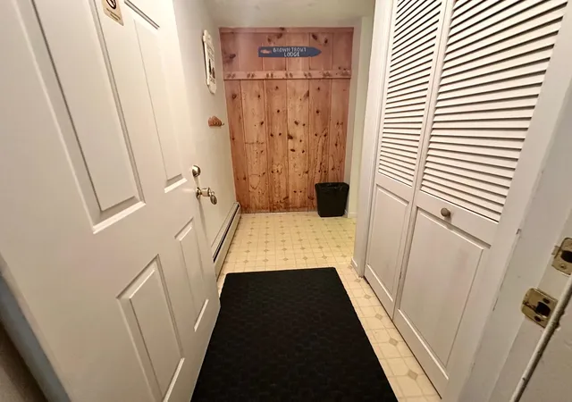 Photo 3 of Condo for sale at 4D The Seasons At Attitash Rd, Bartlett, NH 03812 | MLS# 5102452 | Listing updated on 2026-09-13