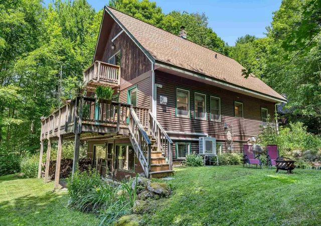 Photo 3 of Single family home for sale at 2092 Cleveland Corners Rd, Hyde Park, VT 05655 | MLS# 5102466 | Listing updated on 2026-07-30