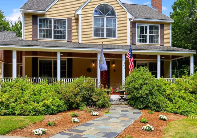 Photo 3 of Single family home for sale at 97 Onset Rd, Bennington, NH 03442 | MLS# 5102468 | Listing updated on 2026-09-26
