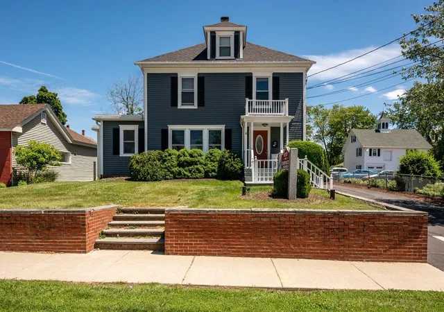 Photo 3 of Multi family home for sale at 627 Central Ave, Dover, NH 03820 | MLS# 5102476 | Listing updated on 2026-07-30