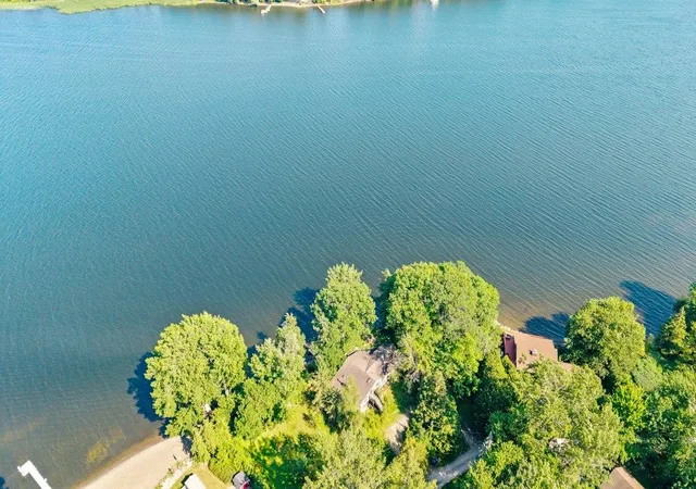 Photo 4 of Single family home for sale at 14 Macomber Pt, Alburgh, VT 05440 | MLS# 5102477 | Listing updated on 2026-08-04