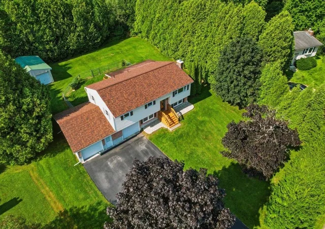 Photo 2 of Single family home for sale at 162 Stirrup Cir, Williston, VT 05495 | MLS# 5102505 | Listing updated on 2026-08-18