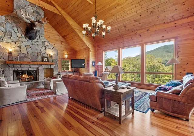 2nd image of 7 Hay Hill Rd, Lincoln, NH 03251 | MLS# 5102514