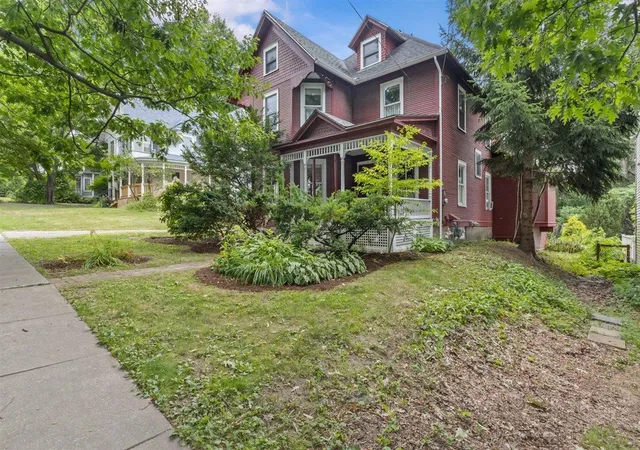 Photo 2 of Single family home for sale at 90 Congress St, Saint Albans, VT 05478 | MLS# 5102524 | Listing updated on 2026-09-03