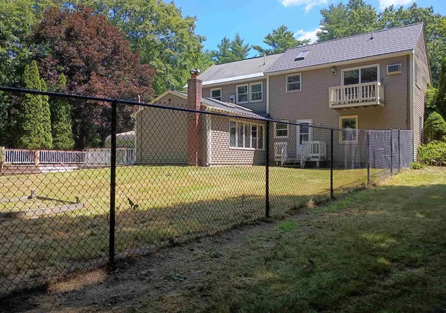 2nd image of 14 Brown Hill Rd, Bow, NH 03304 | MLS# 5102530