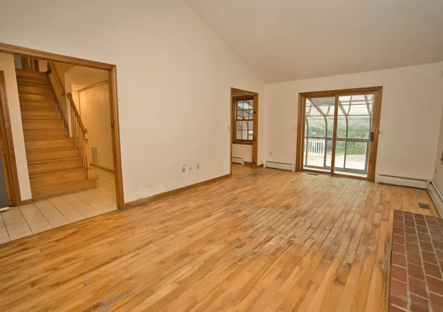 Photo 3 of Single family home for sale at 14 Brown Hill Rd, Bow, NH 03304 | MLS# 5102530 | Listing updated on 2026-09-03