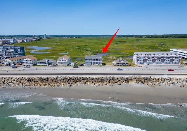 Photo 1 of Single family home for sale at 553 Ocean Blvd, Hampton, NH 03842 | MLS# 5102544 | Listing updated on 2026-09-12