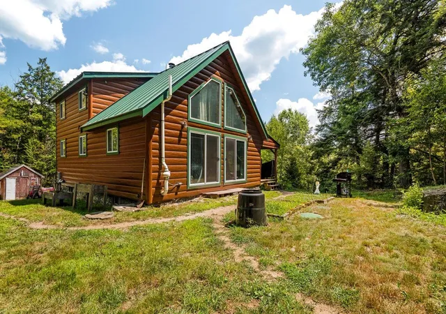 Photo 2 of Sale Pending at 1271 Main St, Grafton, NH 03240 | MLS# 5102558 | Listing updated on 2026-09-13