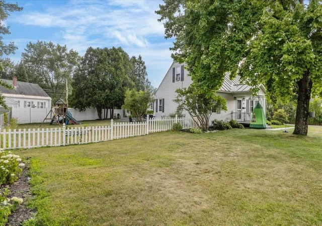 Photo 3 of Sale Pending at 14 West St, Essex Junction, VT 05452 | MLS# 5102561 | Listing updated on 2026-08-02