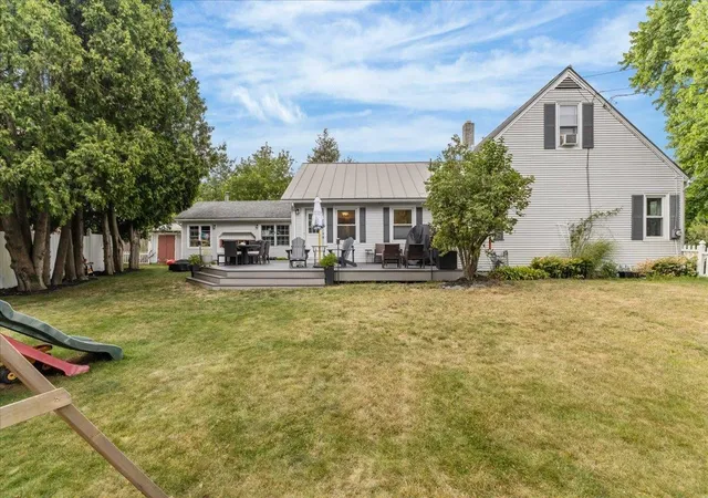 Photo 4 of Sale Pending at 14 West St, Essex Junction, VT 05452 | MLS# 5102561 | Listing updated on 2026-08-02